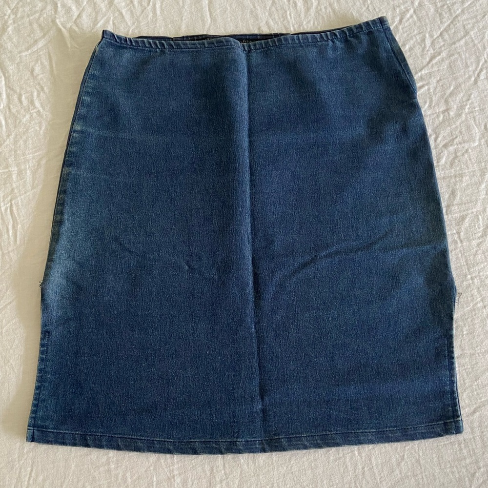 Dark Wash Denim Pencil Skirt with Side Zipper and Side Slits